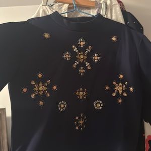 Women’s shirt never worn